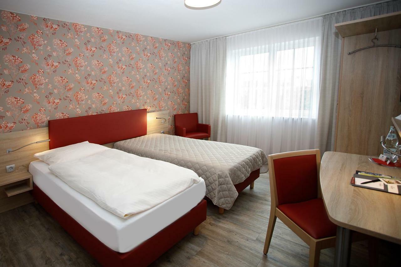 Hotel Restaurant Conni Wolfsburg Ngoại thất bức ảnh